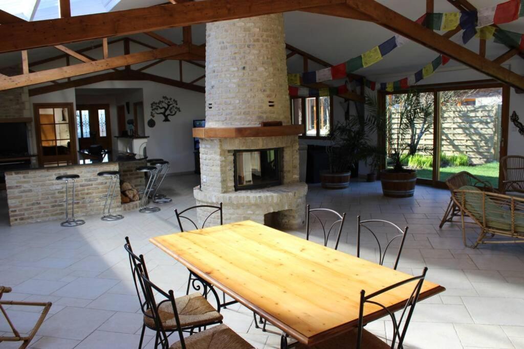 Les Gites Karma Andres  Exterior photo